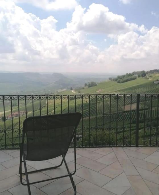 Sky & Vineyards - Melograno - Apartment La Morra Exterior photo